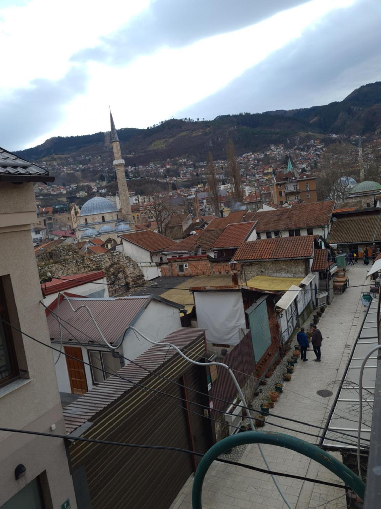 Bascarsija Old Town Apartment Sarajevo Bagian luar foto