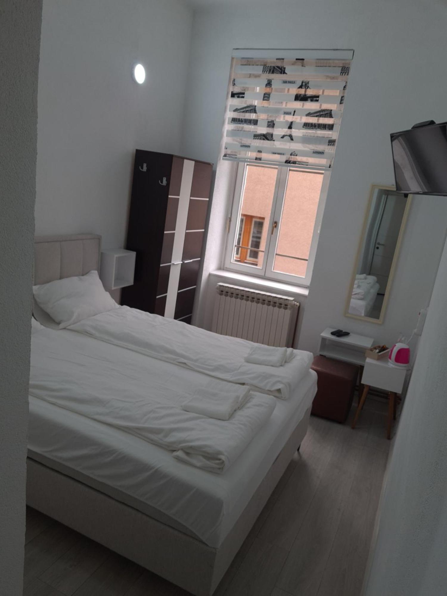 Bascarsija Old Town Apartment Sarajevo Bagian luar foto