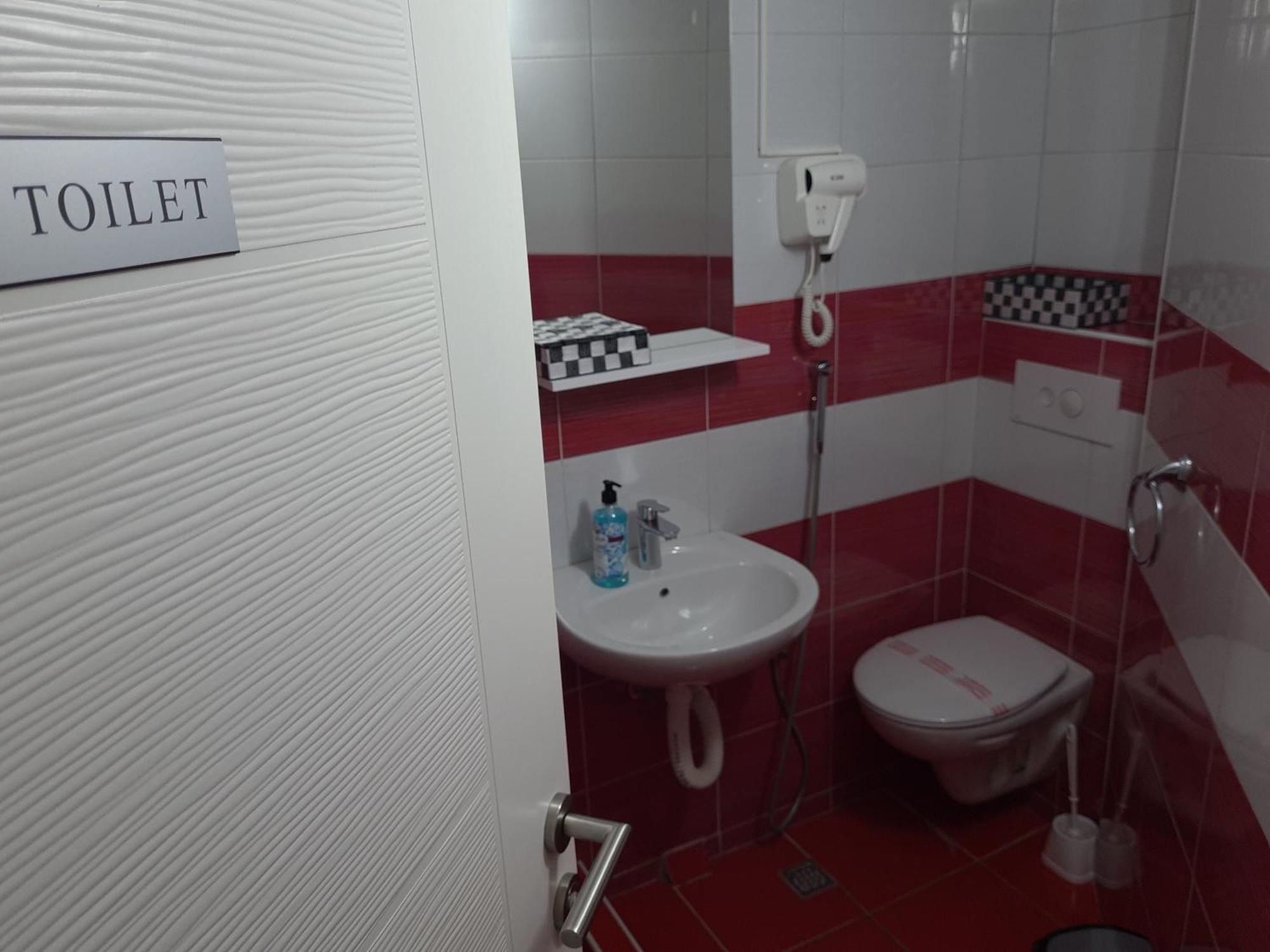 Bascarsija Old Town Apartment Sarajevo Bagian luar foto