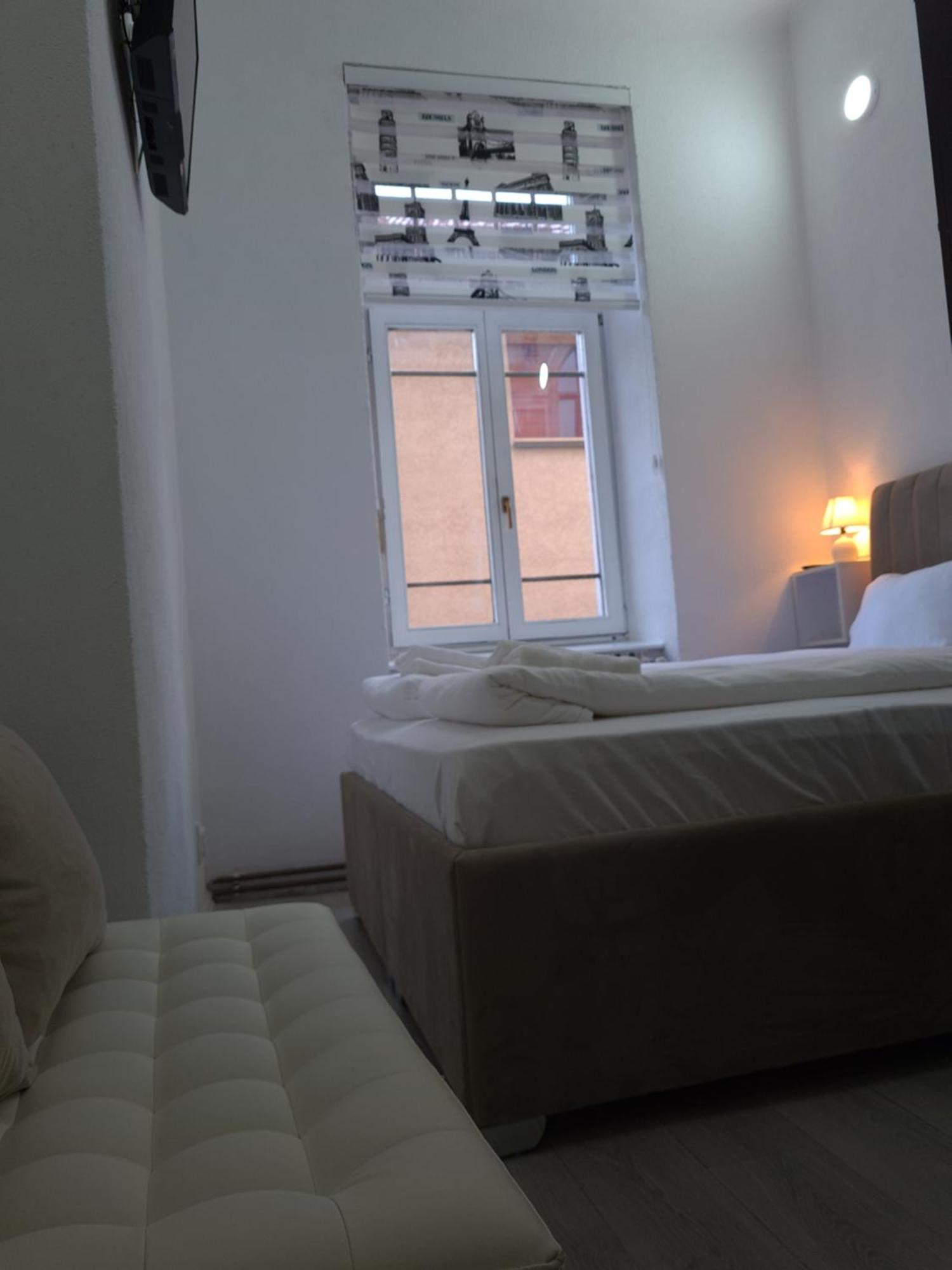 Bascarsija Old Town Apartment Sarajevo Bagian luar foto